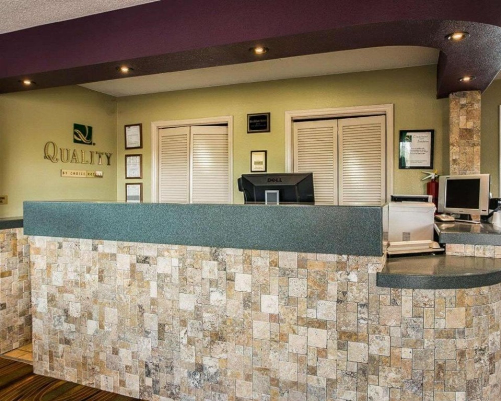 Quality Inn